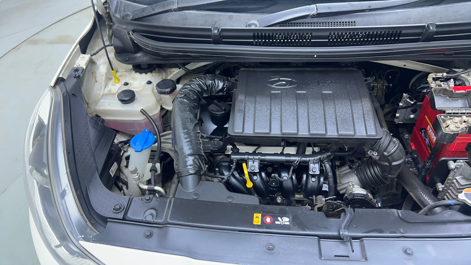 Used 2021 Hyundai Aura SX Plus 1.2 AMT Petrol Petrol Automatic engine ENGINE RIGHT SIDE VIEW