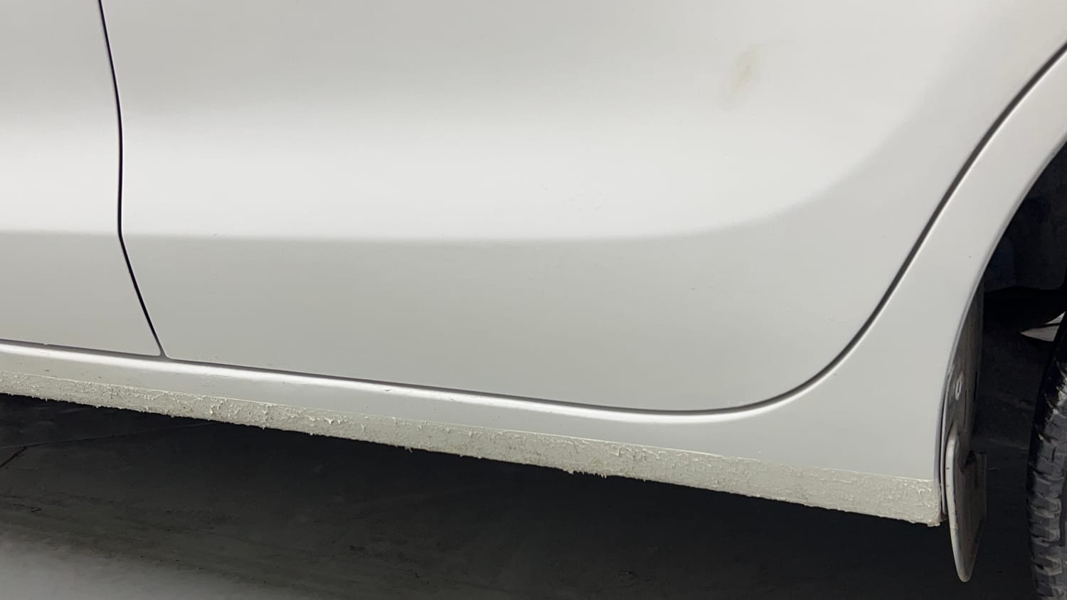 Used 2018 Maruti Suzuki Dzire ZXi AMT Petrol Automatic dents MINOR DENT