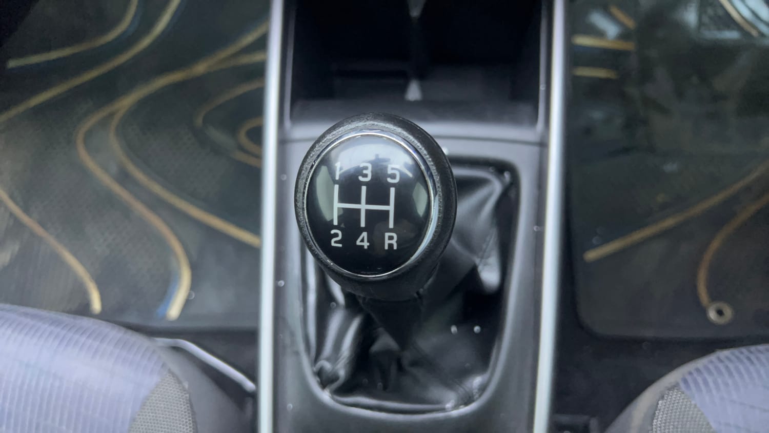 Used 2021 Maruti Suzuki Baleno Alpha Petrol Manual interior GEAR  KNOB VIEW