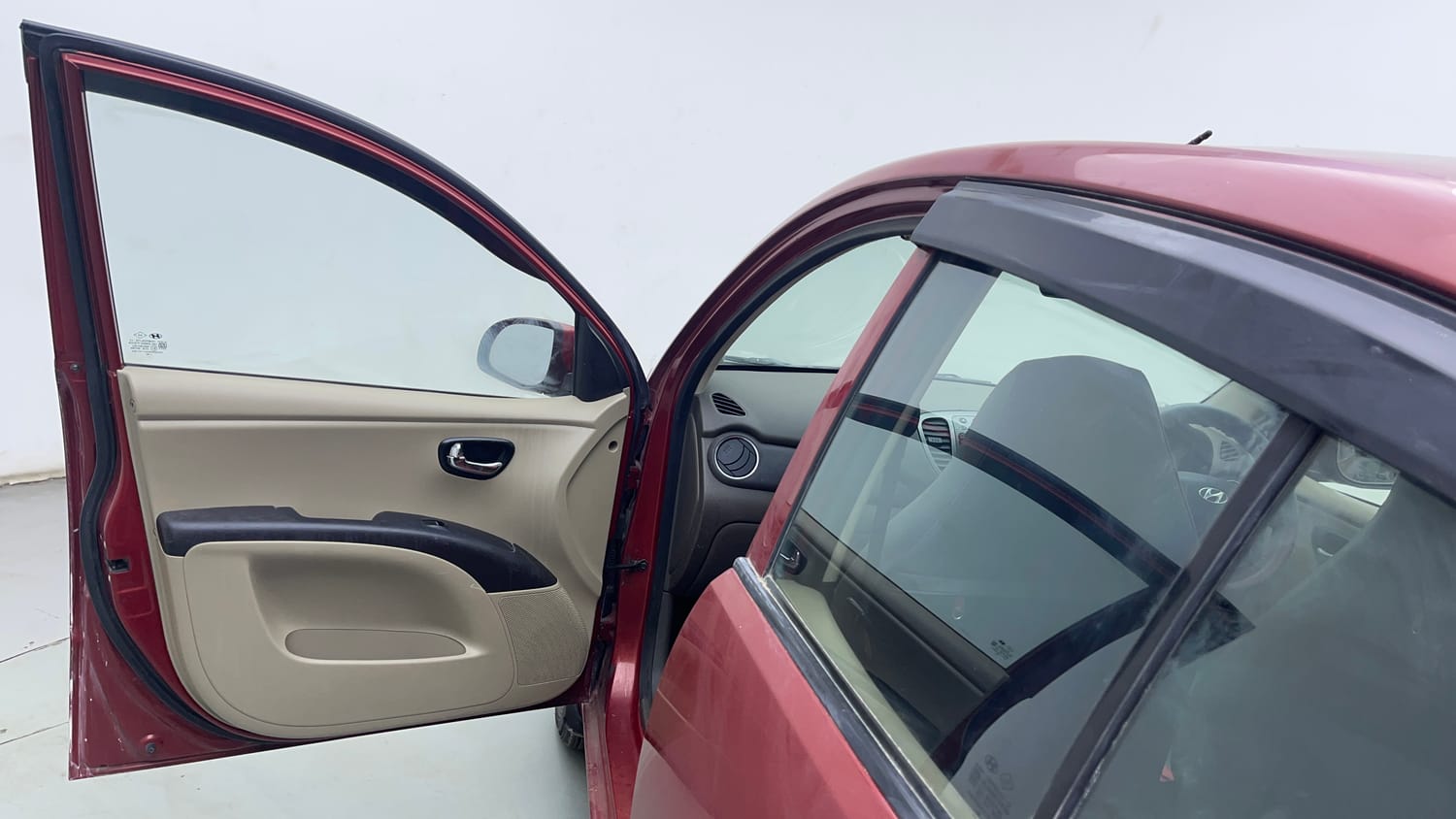 Used 2012 Hyundai i10 Sportz 1.2 Kappa2 Petrol Manual interior LEFT FRONT DOOR OPEN VIEW