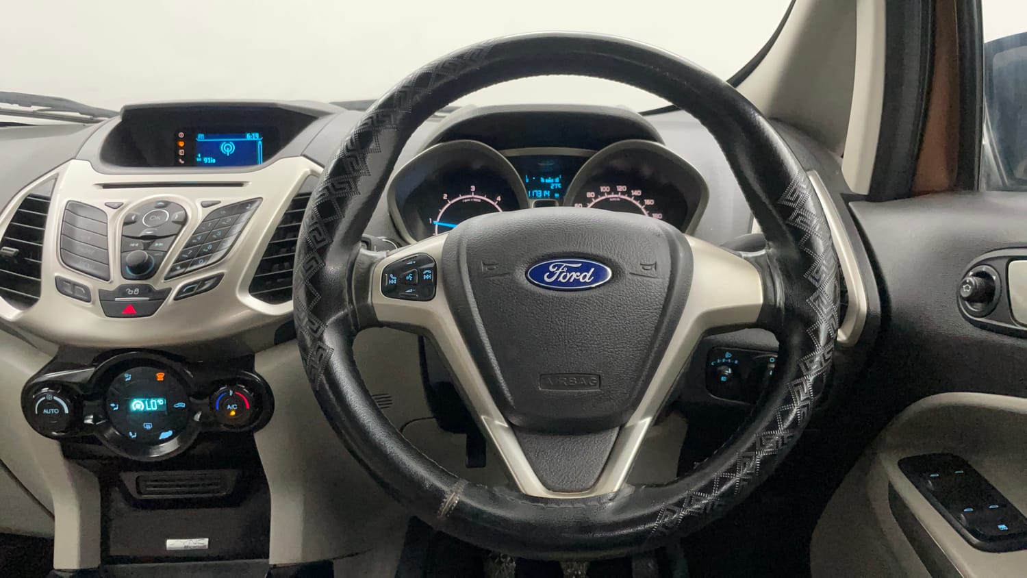 Used 2016 Ford EcoSport Titanium 1.5L TDCi Diesel Manual interior STEERING VIEW