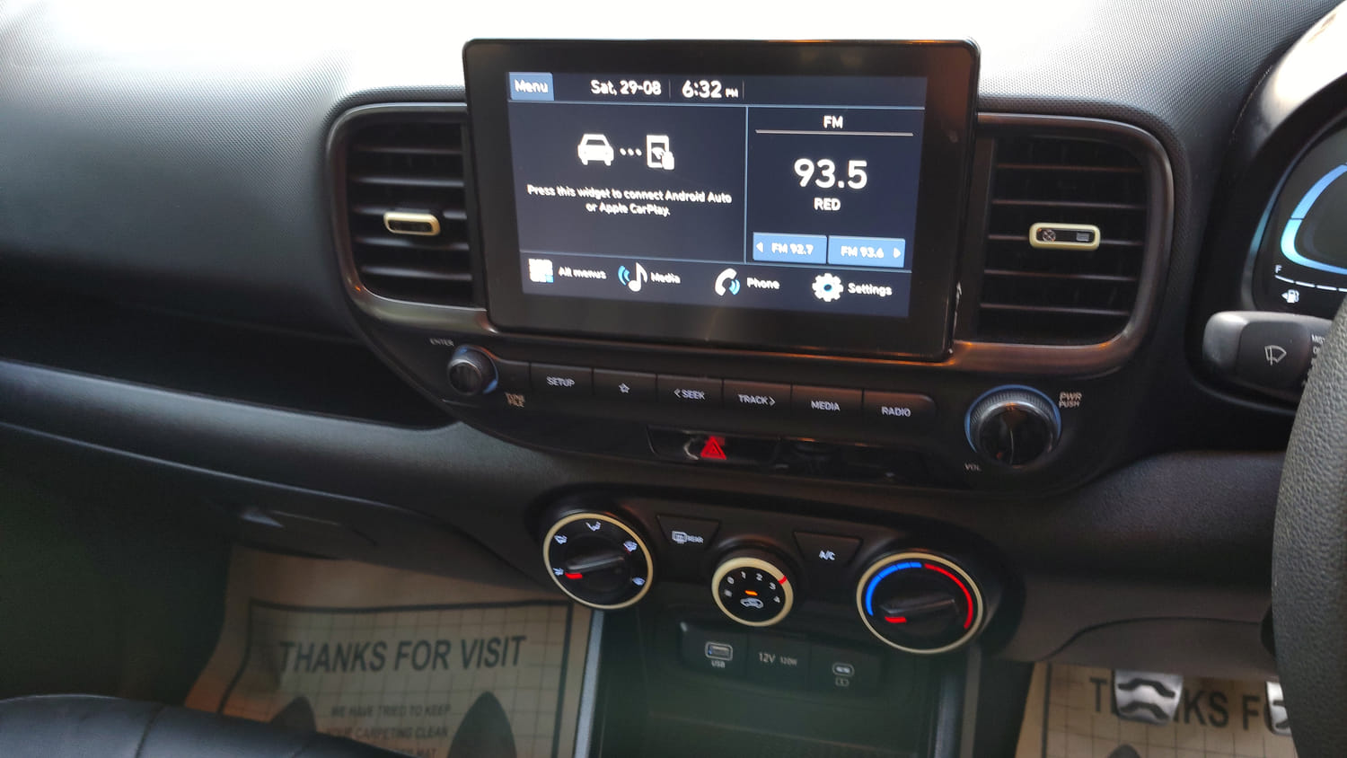 Used 2024 Hyundai Venue S (O) Plus 1.2 Petrol Adventure Edition Petrol Manual interior MUSIC SYSTEM & AC CONTROL VIEW