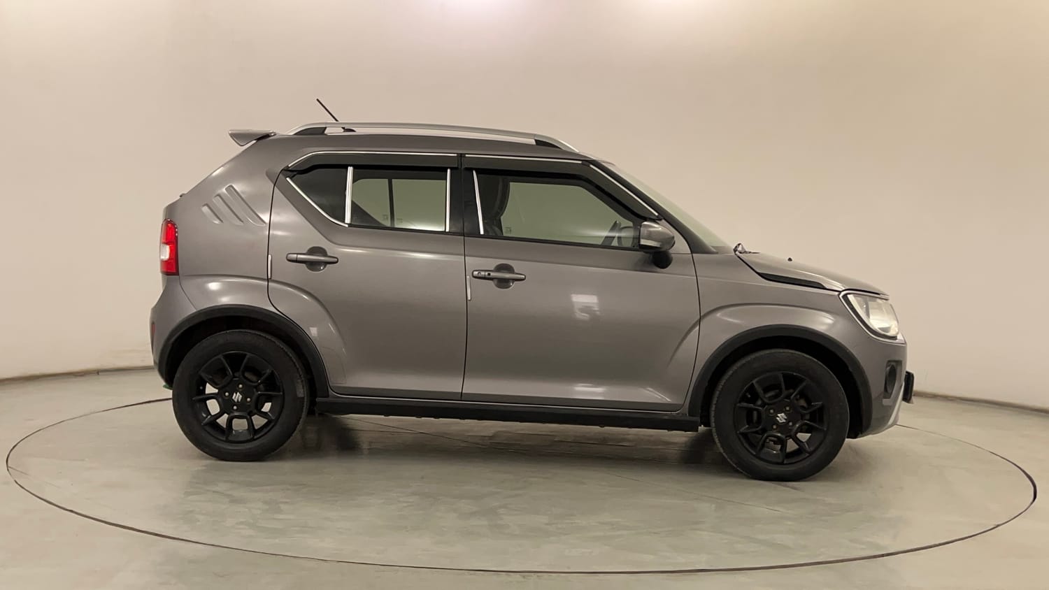 Used 2023 Maruti Suzuki Ignis Zeta 1.2 MT Petrol Manual exterior RIGHT SIDE VIEW