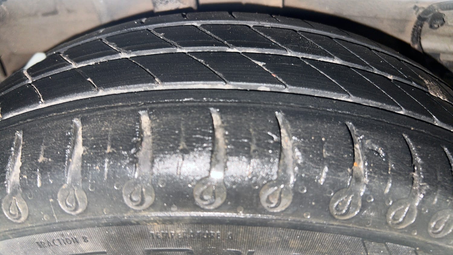 Used 2021 Tata Tiago XE Petrol Manual tyres RIGHT REAR TYRE TREAD VIEW