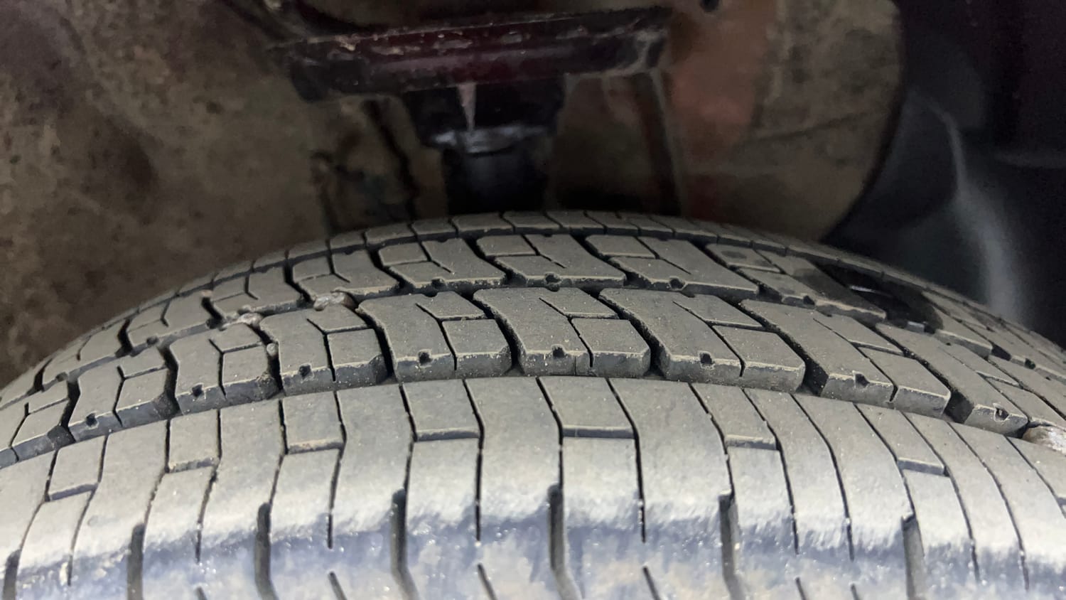 Used 2019 Hyundai Elite i20 Magna 1.2 Petrol Manual tyres RIGHT FRONT TYRE TREAD VIEW