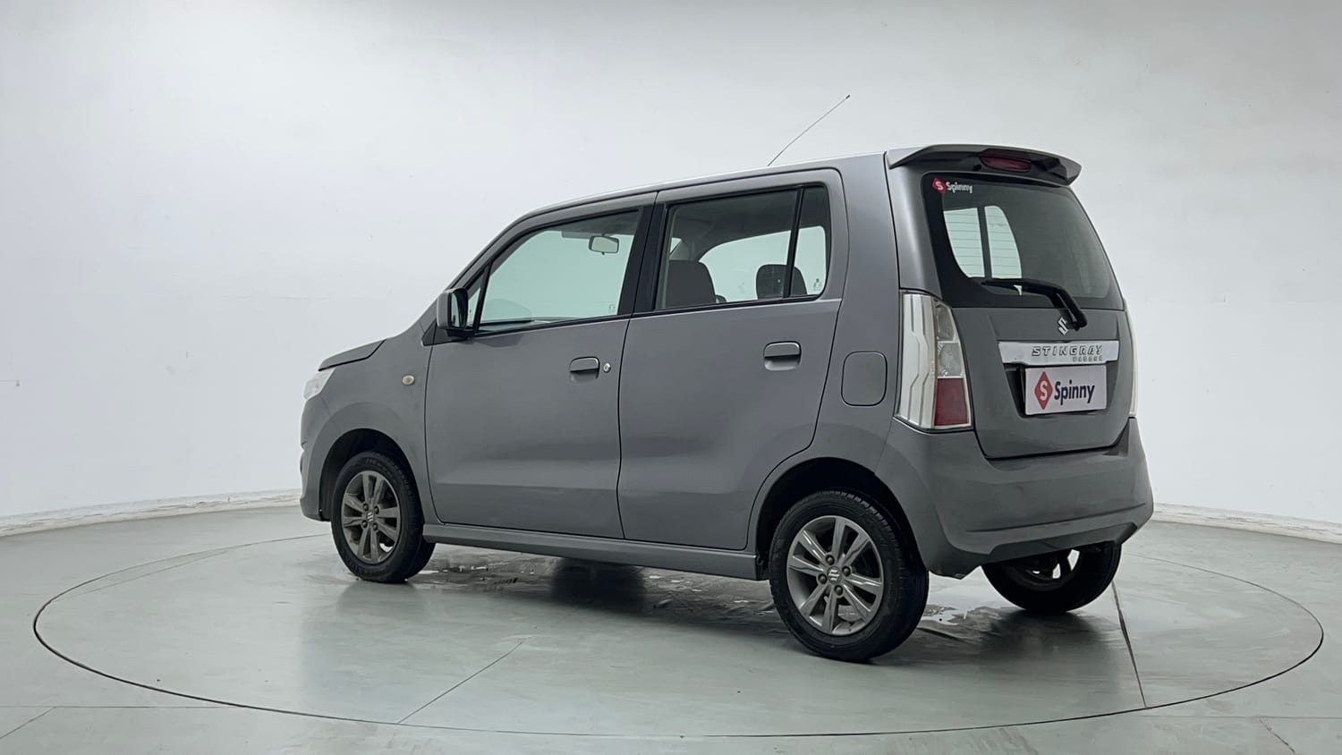 Used 2013 Maruti Suzuki Wagon R Stingray VXi Petrol Manual exterior LEFT REAR CORNER VIEW
