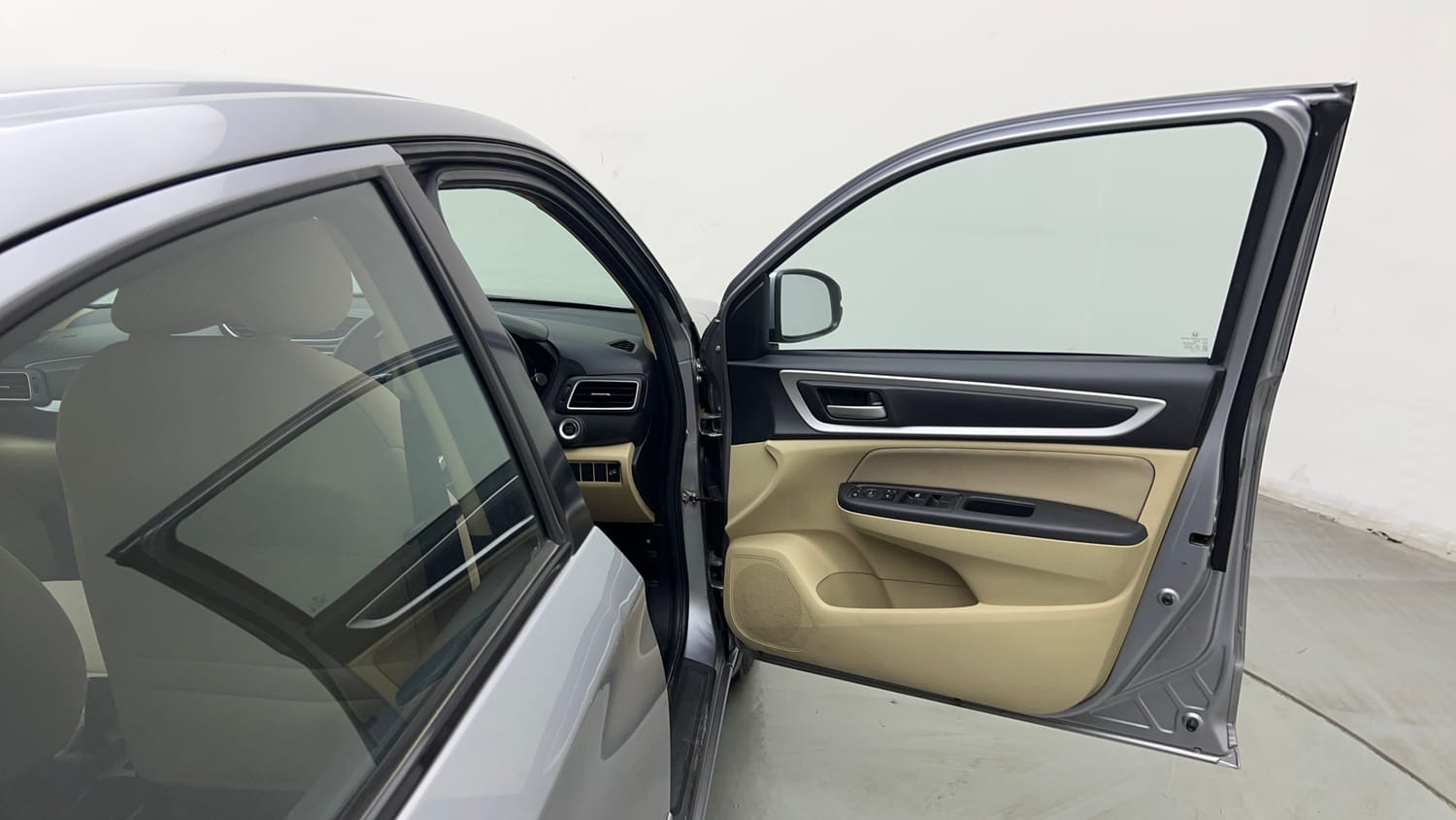 Used 2023 Honda Amaze VX CVT 1.2 Petrol Petrol Automatic interior RIGHT FRONT DOOR OPEN VIEW