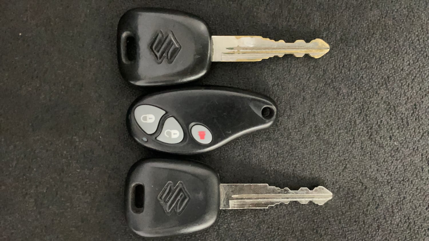 Used 2014 Maruti Suzuki Ritz Lxi BS-IV Petrol Manual extra CAR KEY VIEW