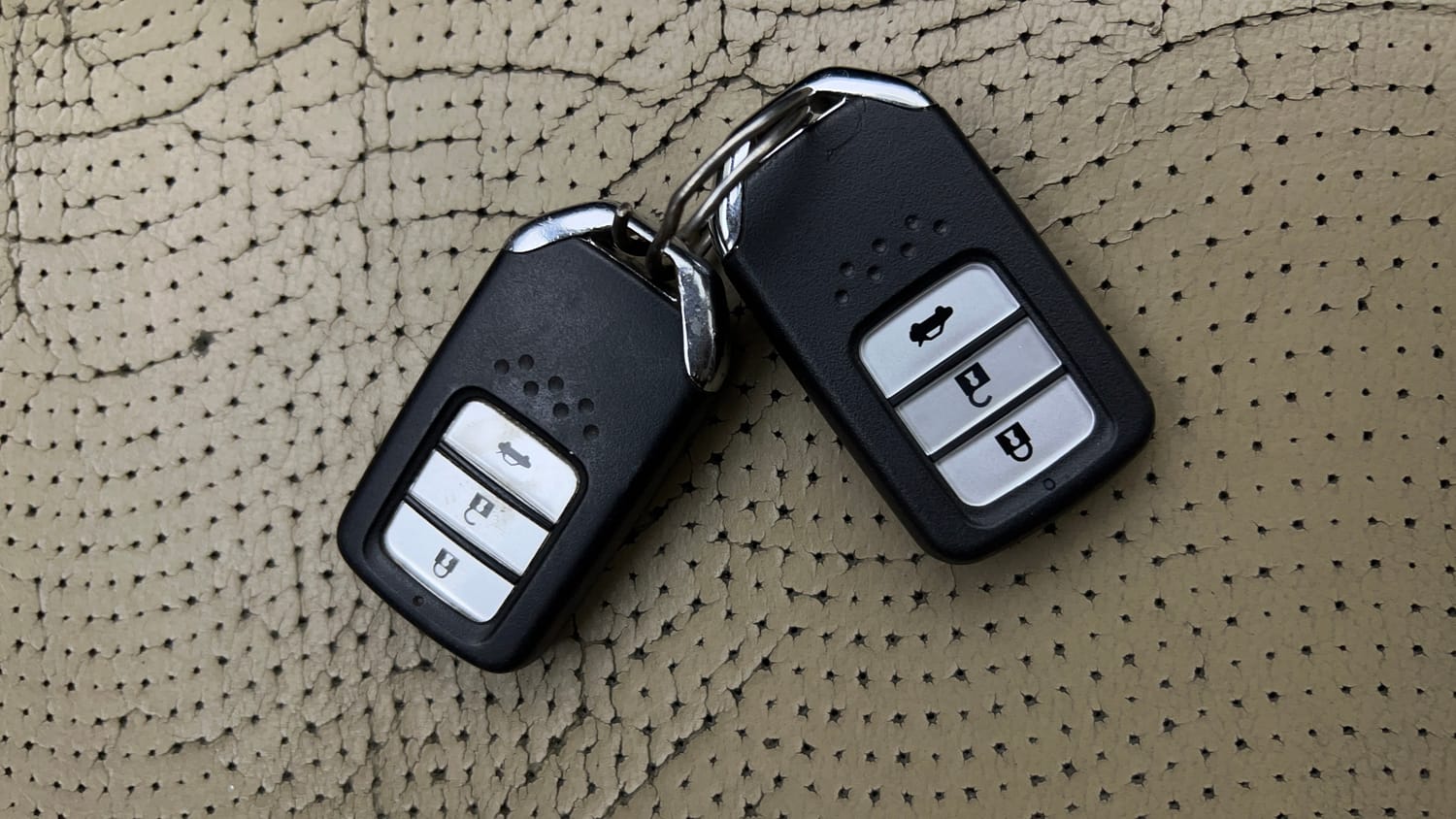 Used 2016 Honda City VX CVT Petrol Automatic extra CAR KEY VIEW