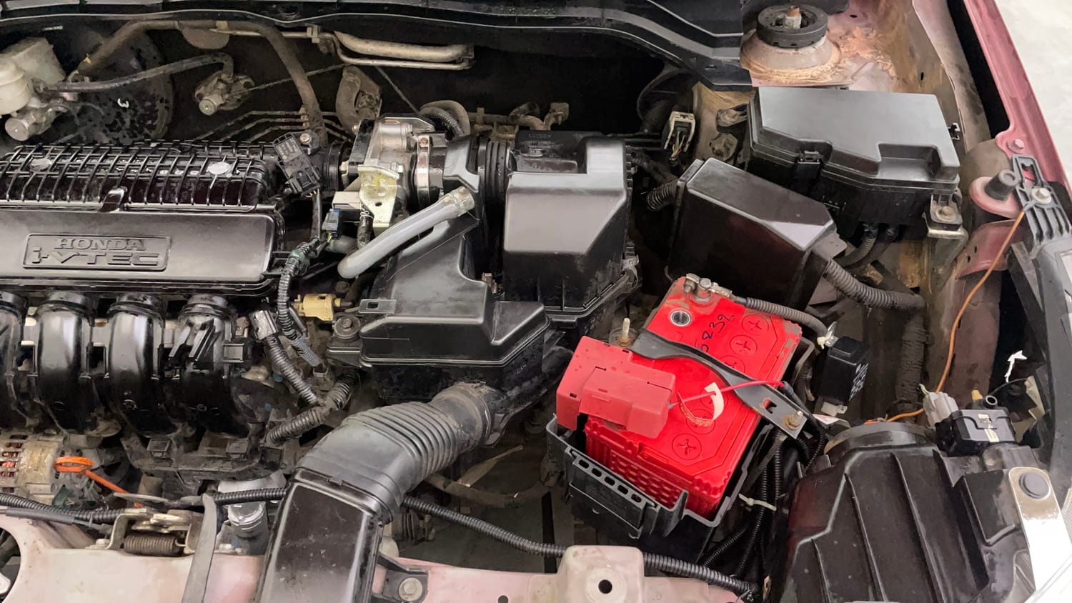 Used 2018 Honda Amaze 1.2 VX MT Petrol Petrol Manual engine ENGINE LEFT SIDE VIEW