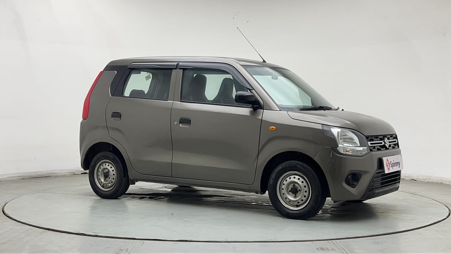 Used 2020 Maruti Suzuki Wagon R LXi 1.0 CNG Cng Manual exterior RIGHT FRONT CORNER VIEW