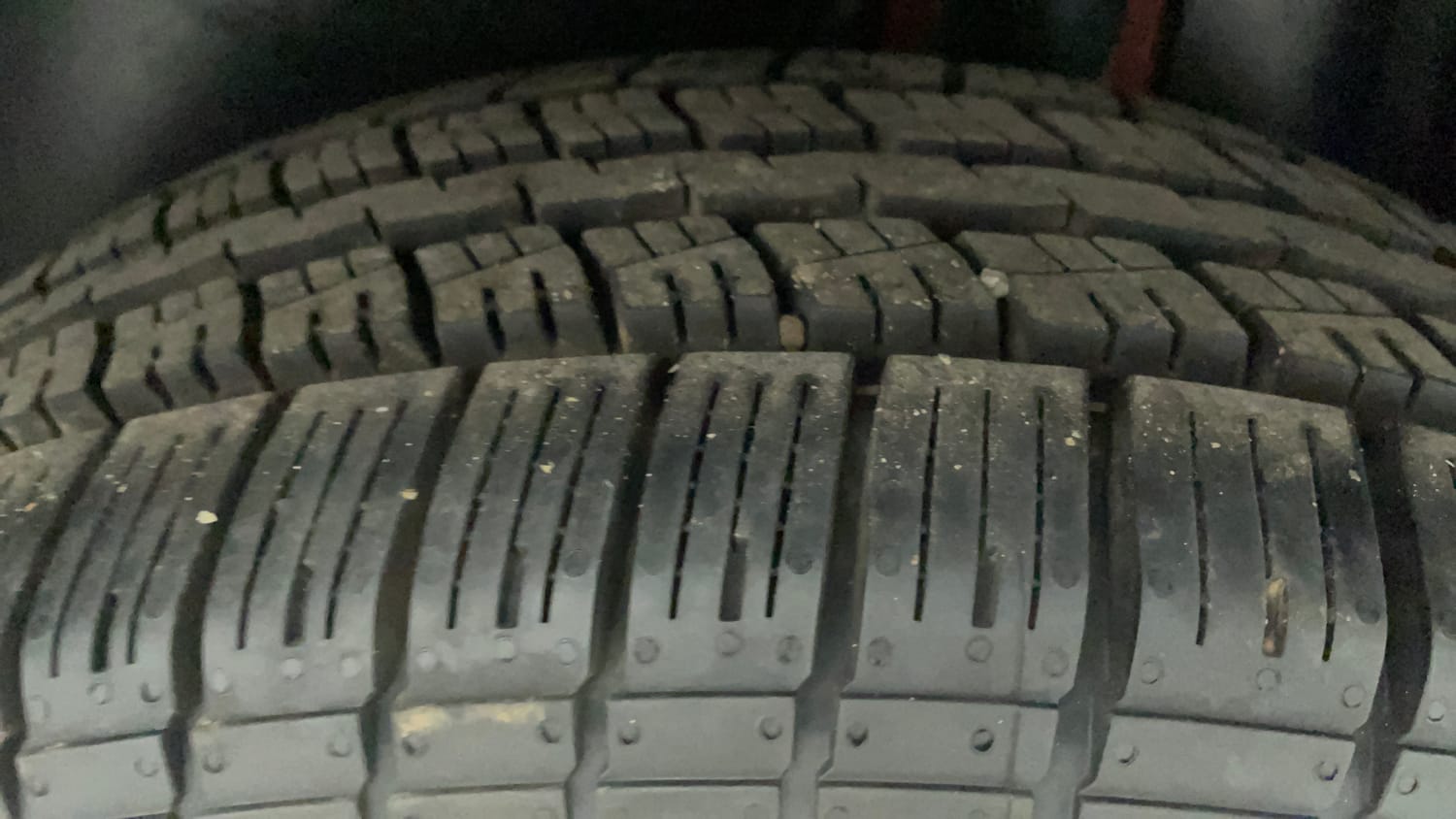 Used 2023 Skoda Kushaq Ambition 1.0L TSI MT Petrol Manual tyres LEFT REAR TYRE TREAD VIEW
