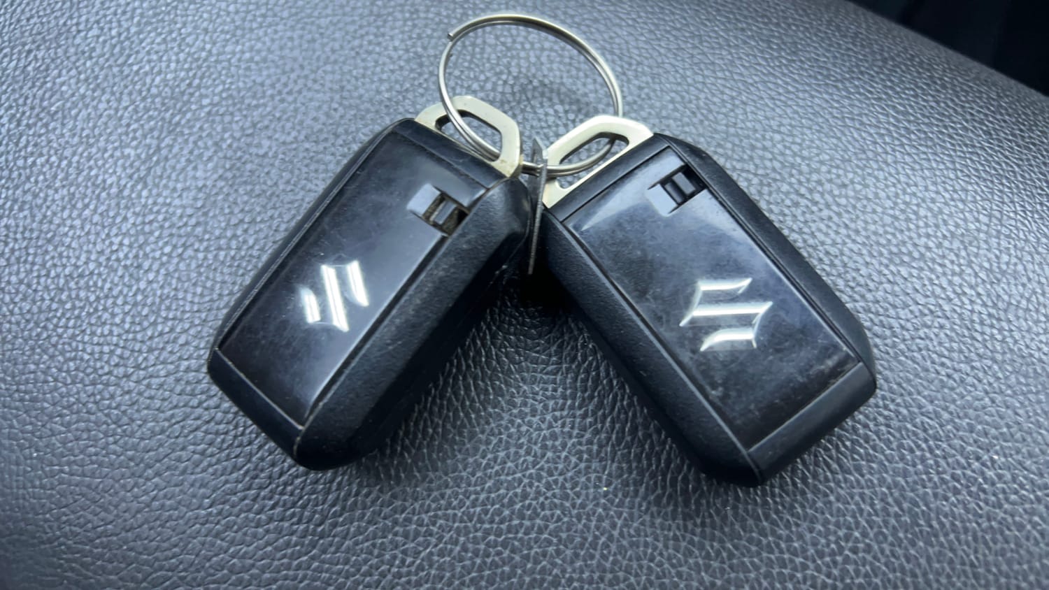 Used 2021 Maruti Suzuki XL6 Alpha AT Petrol Petrol Automatic extra CAR KEY VIEW