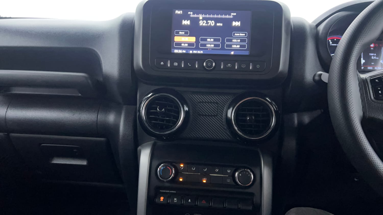 Used 2022 mahindra Thar LX Hard Top Petrol AT 4WD Petrol Automatic interior MUSIC SYSTEM & AC CONTROL VIEW