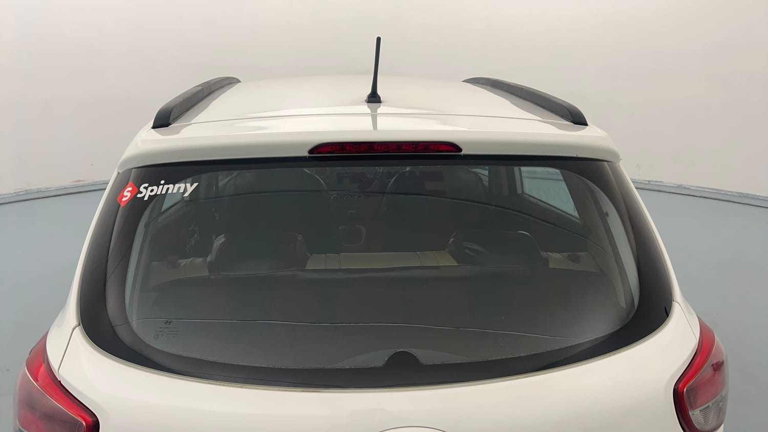 Used 2019 Hyundai Grand i10 Magna 1.2 Kappa VTVT Petrol Manual exterior BACK WINDSHIELD VIEW