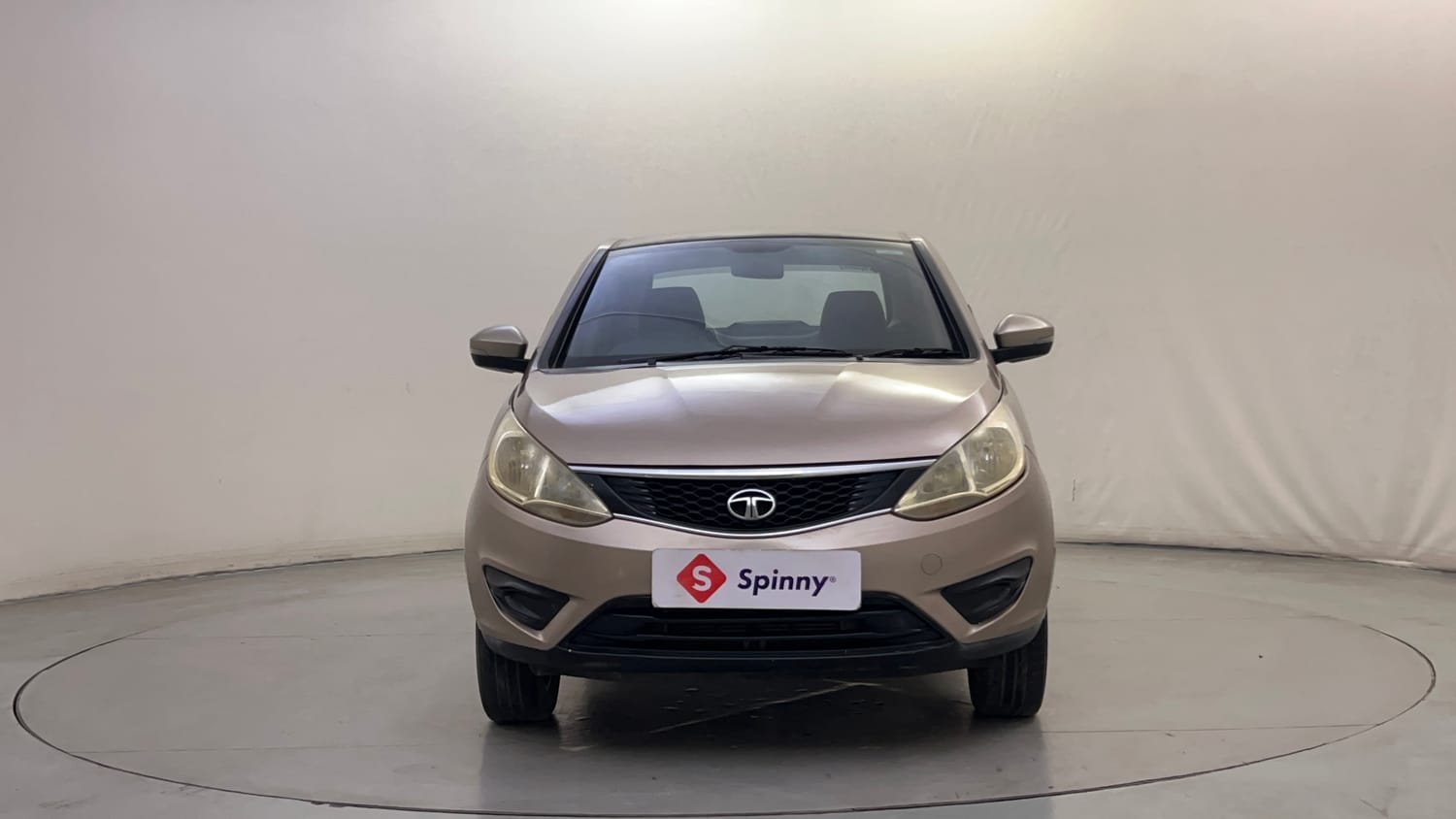 Used 2015 Tata Zest XE Petrol Petrol Manual exterior FRONT VIEW
