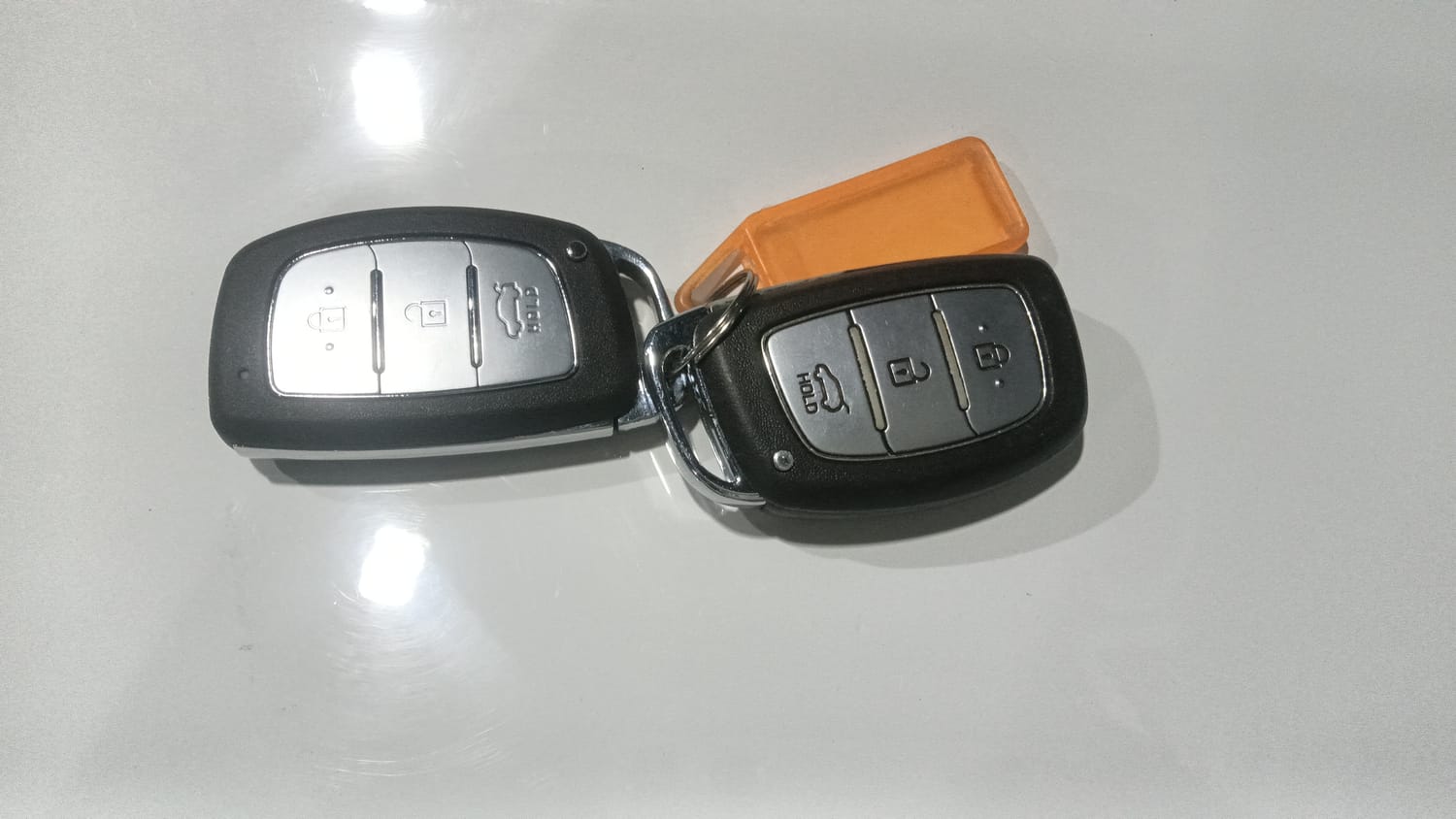 Used 2016 Hyundai Elite i20 Asta 1.2 Petrol Manual extra CAR KEY VIEW