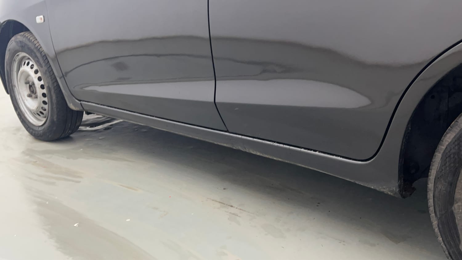 Used 2015 Honda Amaze 1.2 E i-VTEC Petrol Manual dents MINOR DENT