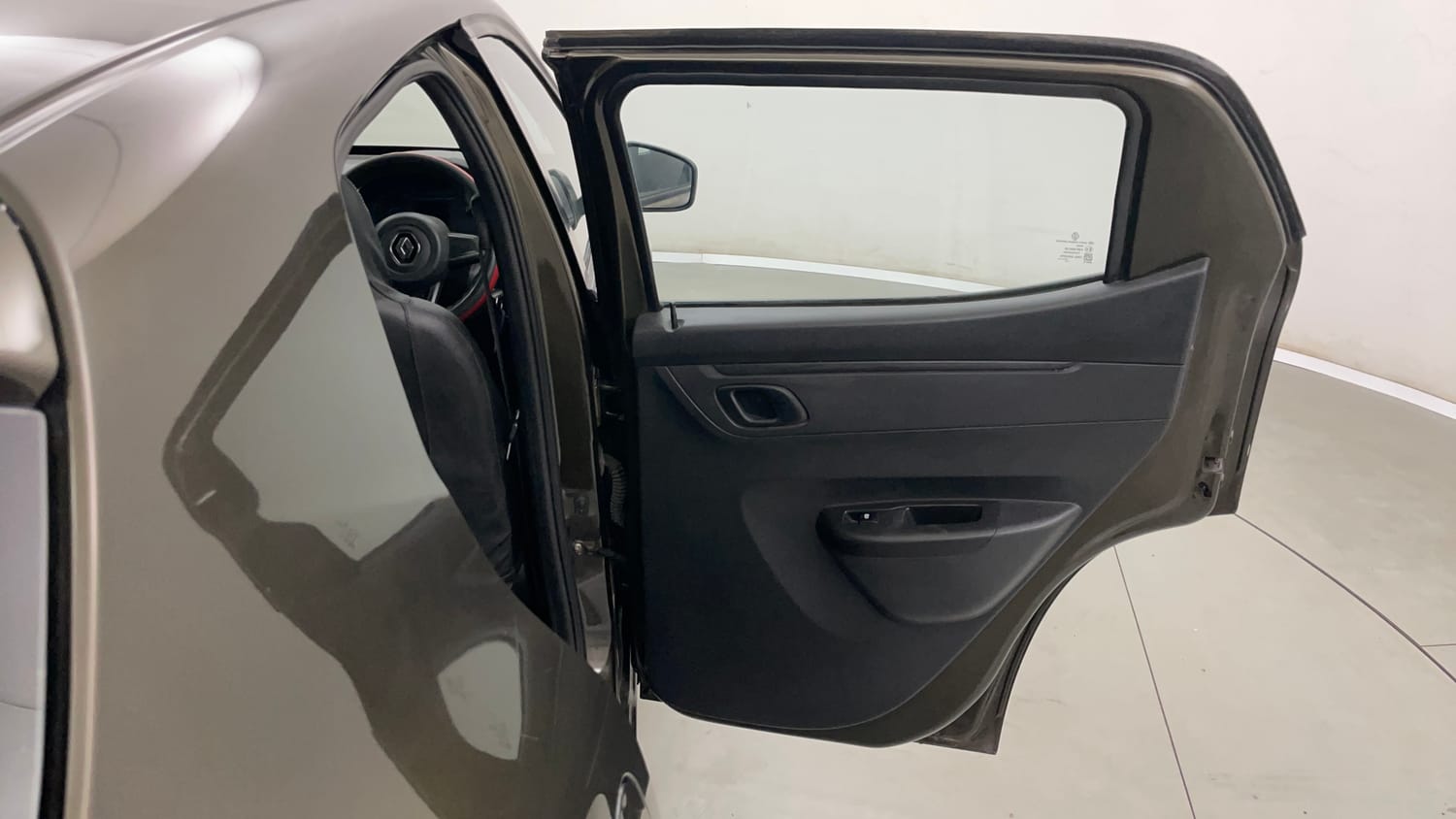 Used 2021 Renault Kwid RXT 1.0 AMT (O) Petrol Automatic interior RIGHT REAR DOOR OPEN VIEW