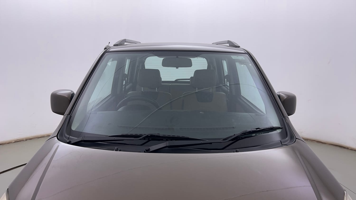 Used 2017 Maruti Suzuki Wagon R VXI Petrol Manual exterior FRONT WINDSHIELD VIEW