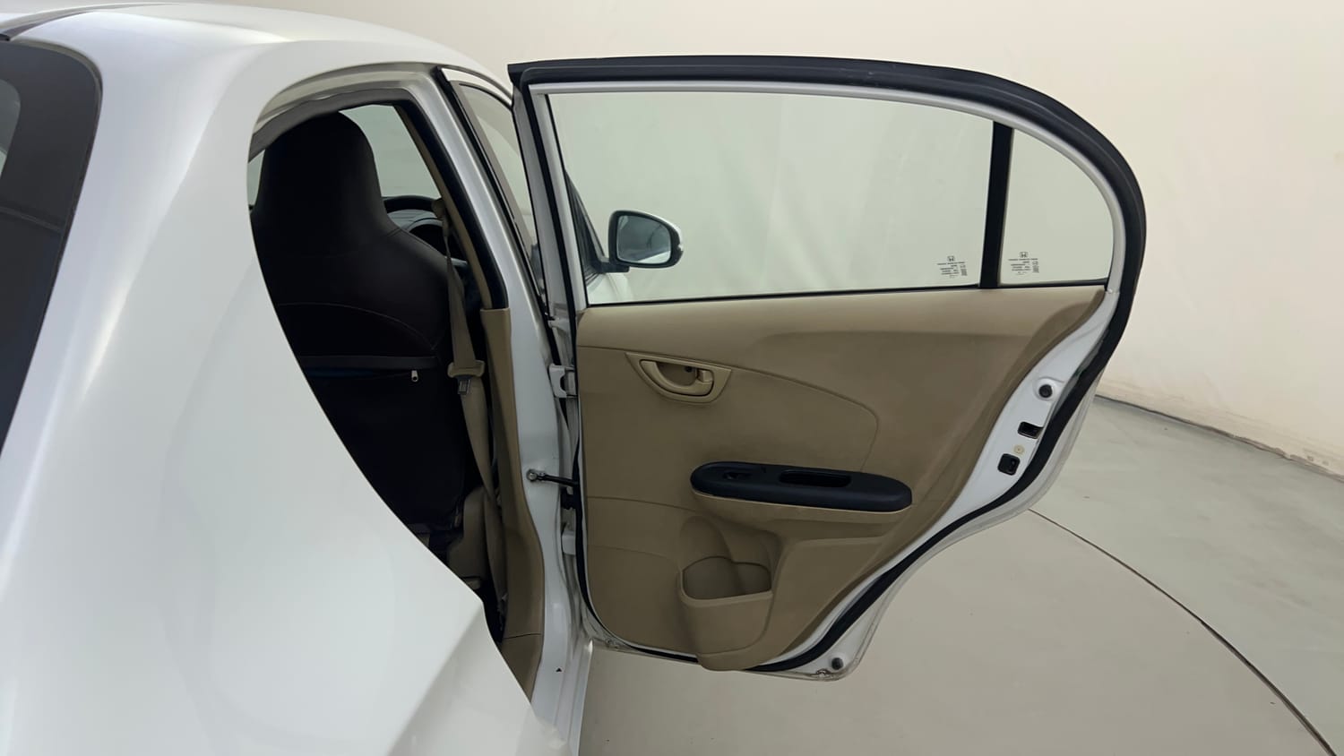 Used 2016 Honda Amaze 1.2 S i-VTEC Petrol Manual interior RIGHT REAR DOOR OPEN VIEW