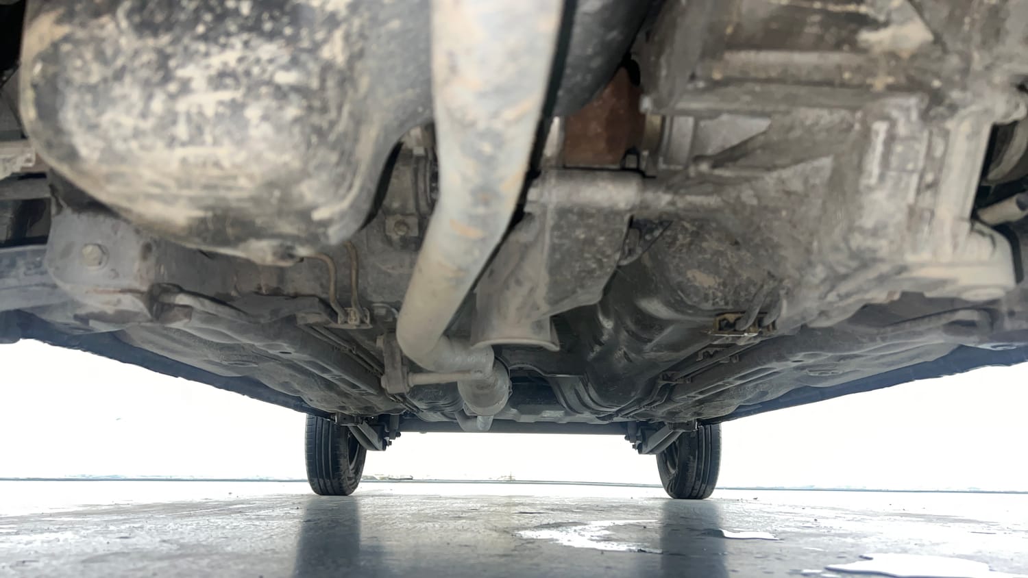 Used 2013 Maruti Suzuki Alto 800 Lxi Petrol Manual extra FRONT LEFT UNDERBODY VIEW
