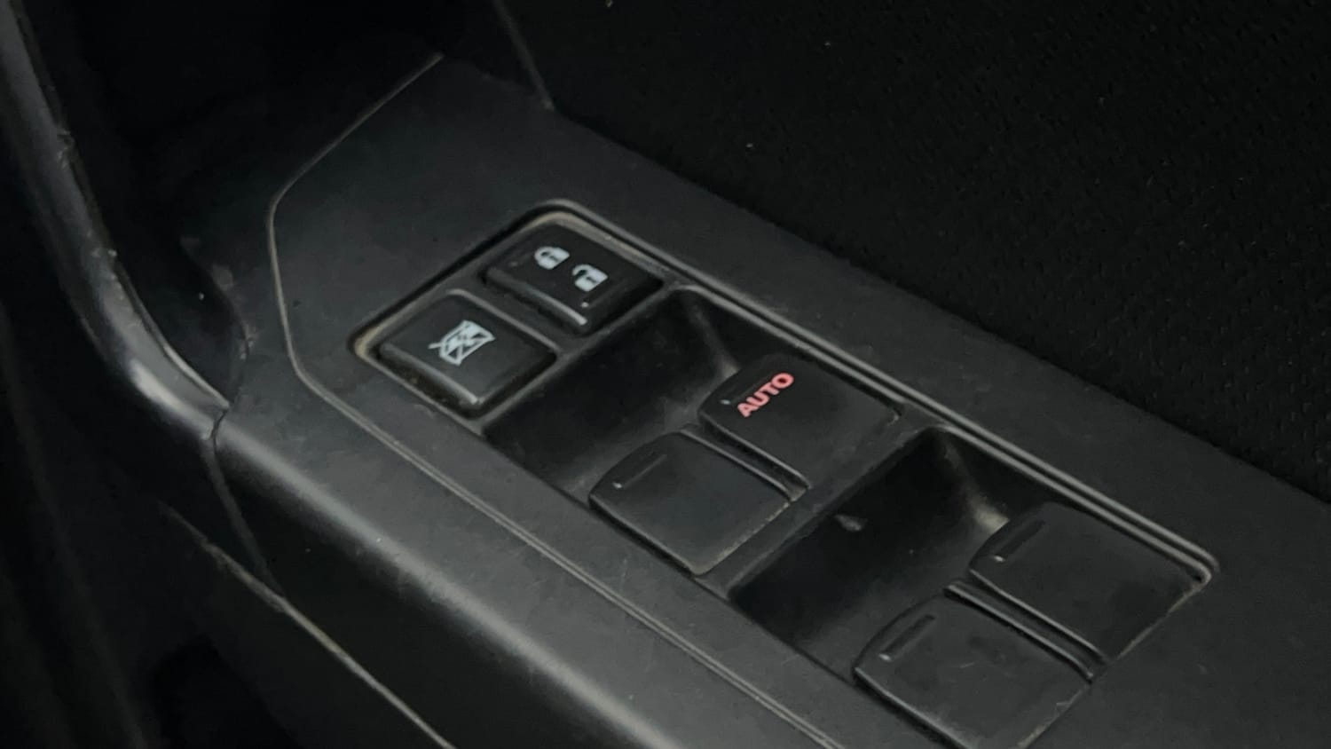 Used 2018 maruti-suzuki Vitara Brezza VDi AGS Diesel Automatic top_features Power windows