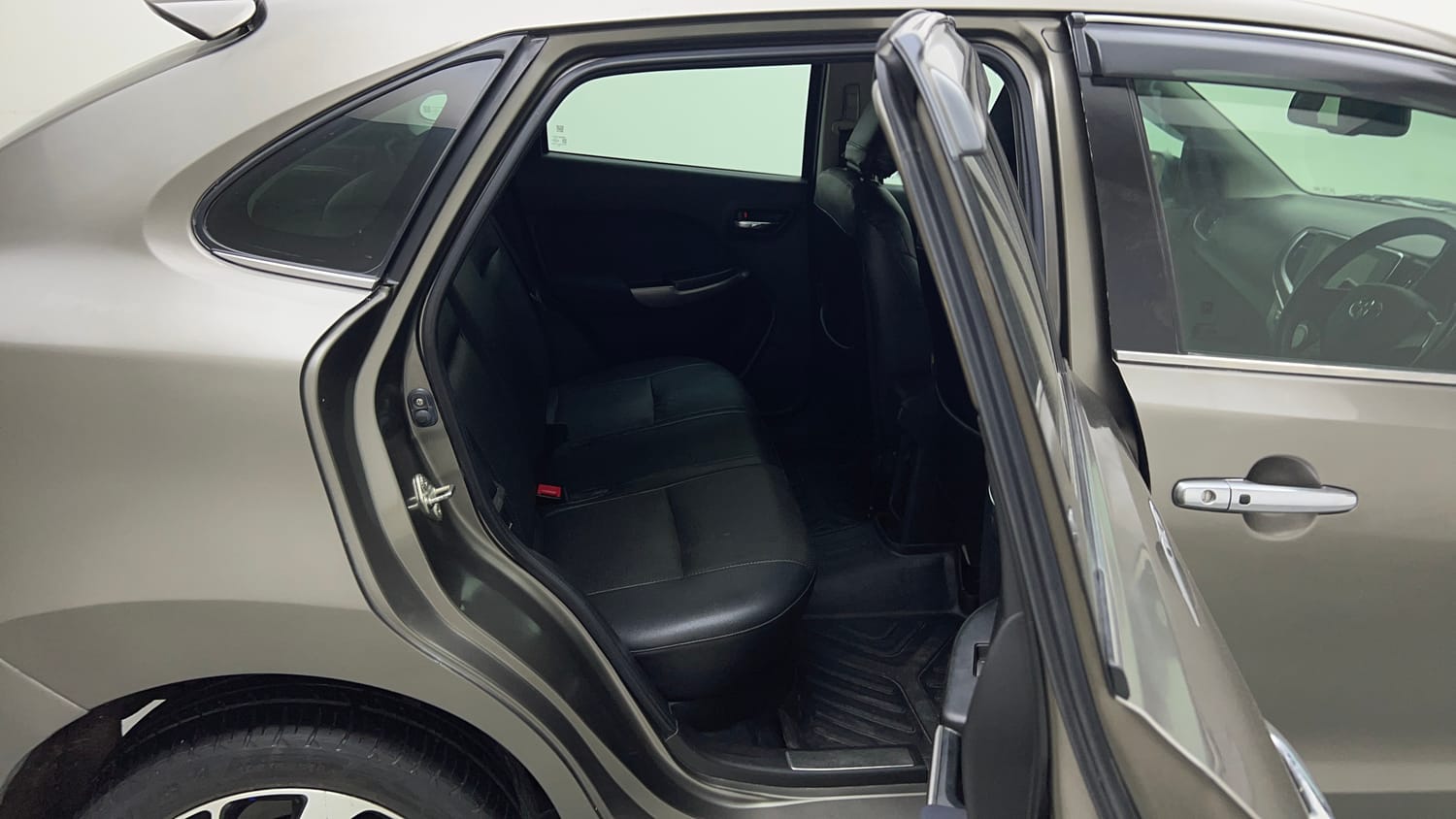 Used 2019 Toyota Glanza V Petrol Manual interior RIGHT SIDE REAR DOOR CABIN VIEW