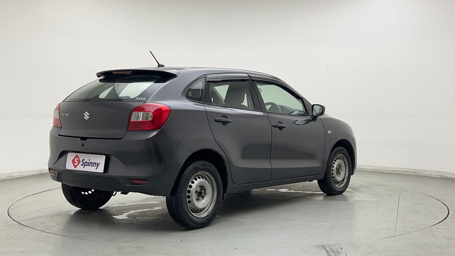 Used 2017 Maruti Suzuki Baleno Sigma 1.2 Petrol Manual exterior RIGHT REAR CORNER VIEW