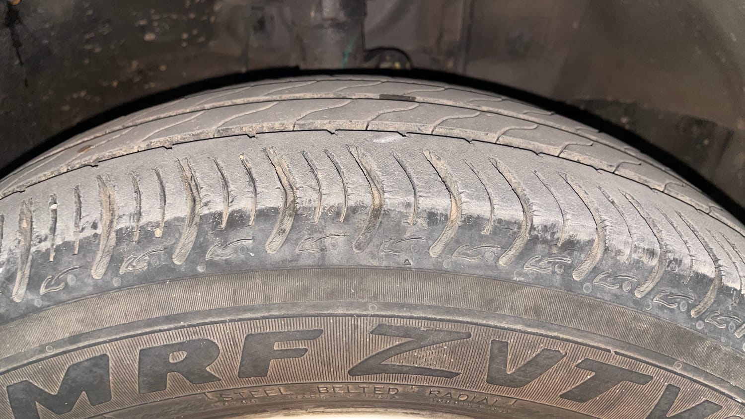 Used 2021 Honda Amaze 1.2 VX CVT Petrol Petrol Automatic tyres RIGHT FRONT TYRE TREAD VIEW