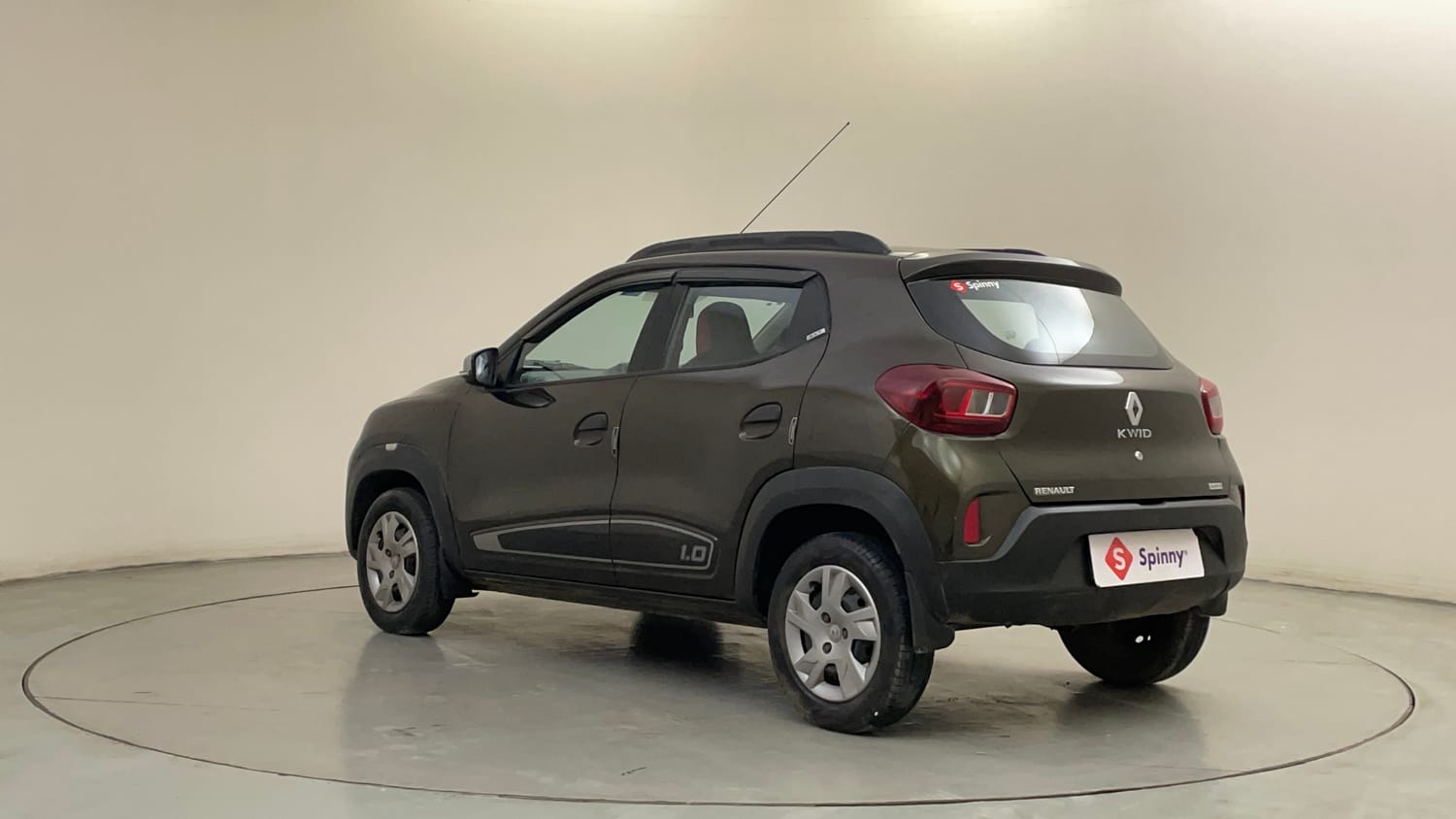 Used 2021 Renault Kwid RXT 1.0 AMT Opt Petrol Automatic exterior LEFT REAR CORNER VIEW