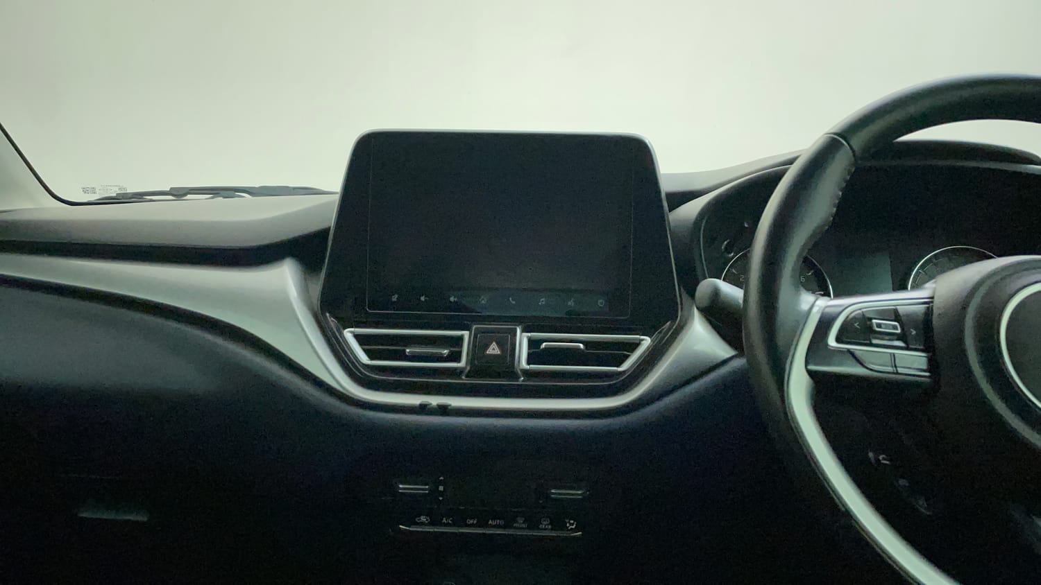 Used 2022 Maruti Suzuki Baleno Alpha AGS Petrol Automatic interior MUSIC SYSTEM & AC CONTROL VIEW