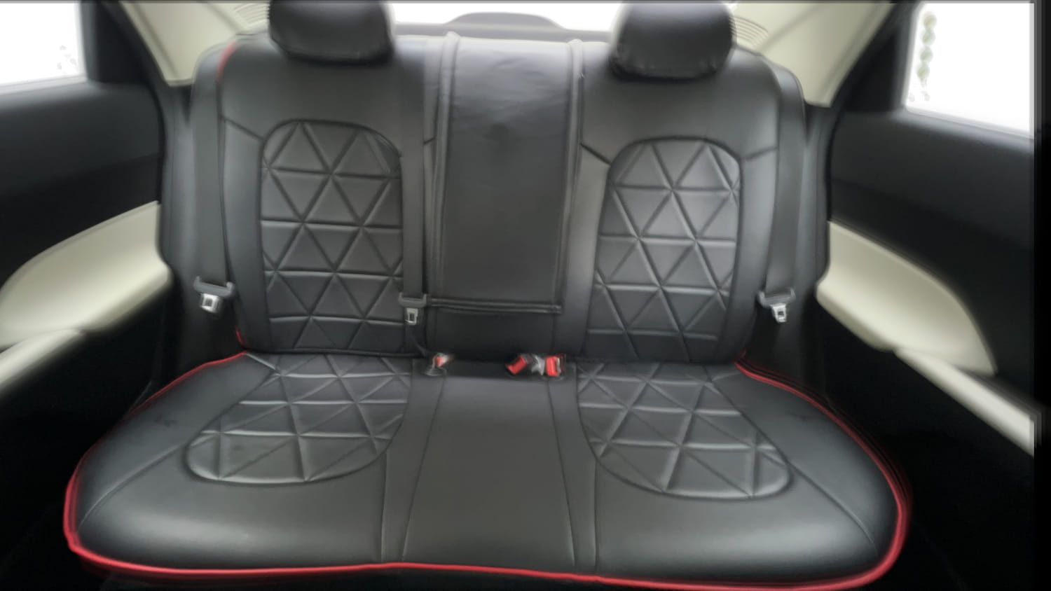 Used 2025 Hyundai Verna SX 1.5 Petrol IVT Petrol Automatic interior REAR SEAT CONDITION VIEW