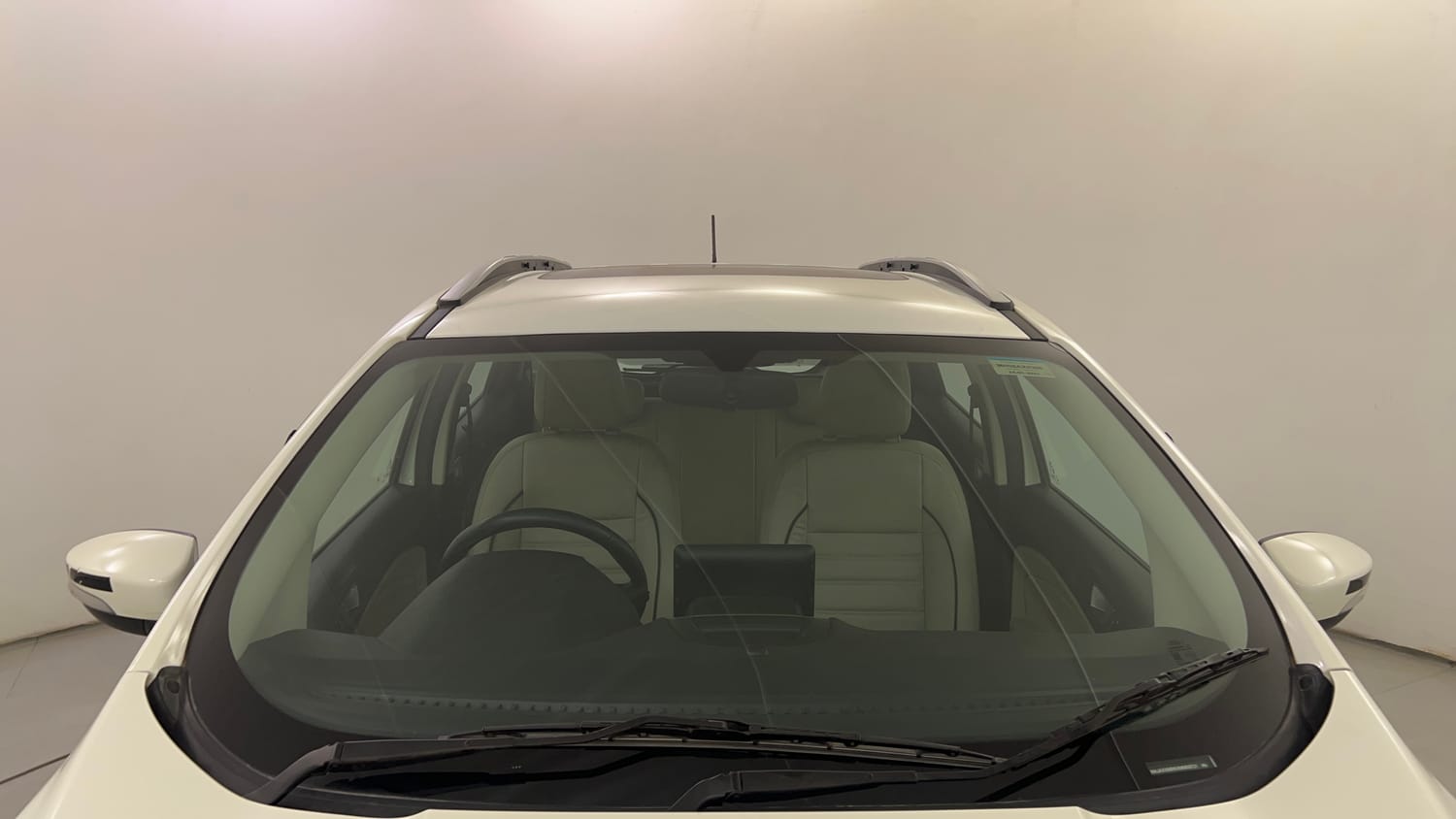 Used 2021 Ford EcoSport Titanium 1.5L TDCi Diesel Manual exterior FRONT WINDSHIELD VIEW