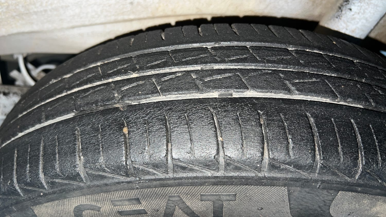 Used 2021 Maruti Suzuki S-Presso LXi CNG Cng Manual tyres LEFT REAR TYRE TREAD VIEW