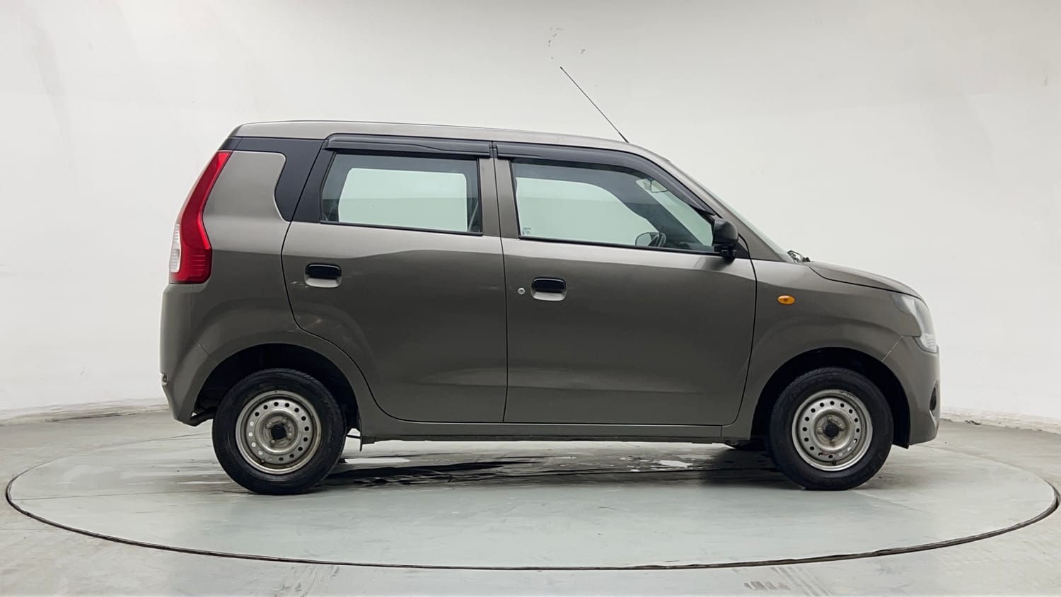Used 2020 Maruti Suzuki Wagon R LXi 1.0 CNG Cng Manual exterior RIGHT SIDE VIEW