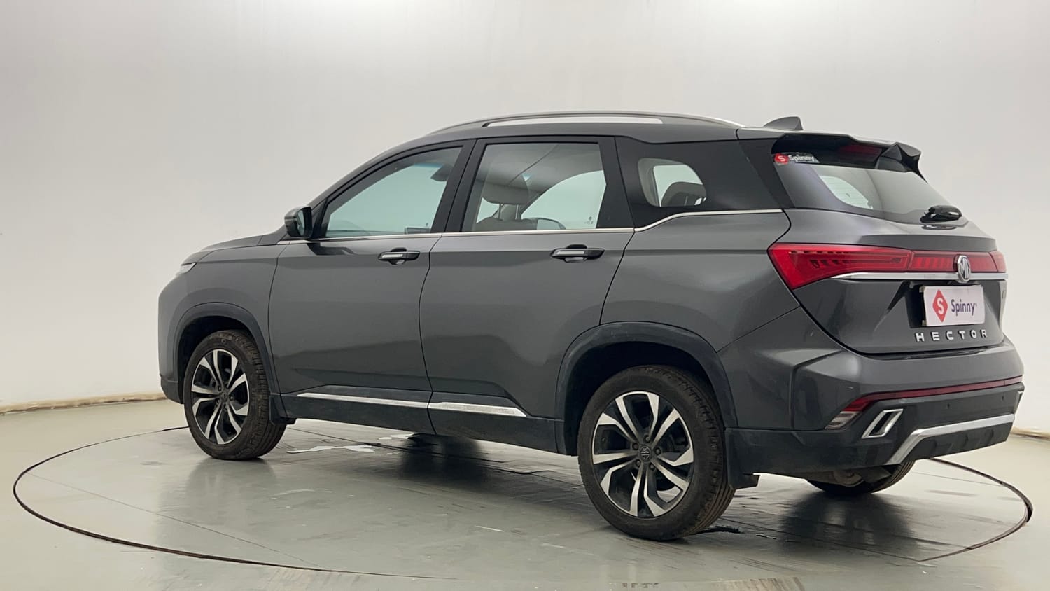 Used 2023 MG Motors Hector Smart Pro 1.5 Turbo MT Petrol Manual exterior LEFT REAR CORNER VIEW