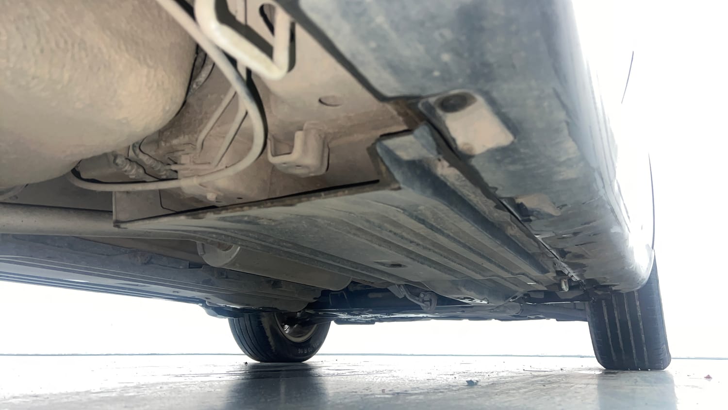 Used 2020 maruti-suzuki Vitara Brezza ZXi Plus Petrol Manual extra REAR RIGHT UNDERBODY VIEW