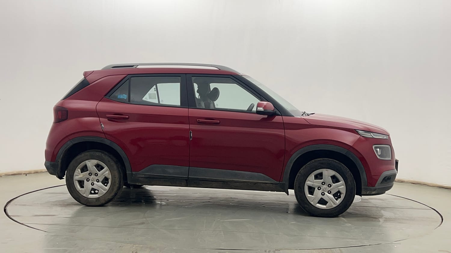 Used 2022 Hyundai Venue S Plus 1.2 Petrol Petrol Manual exterior RIGHT SIDE VIEW