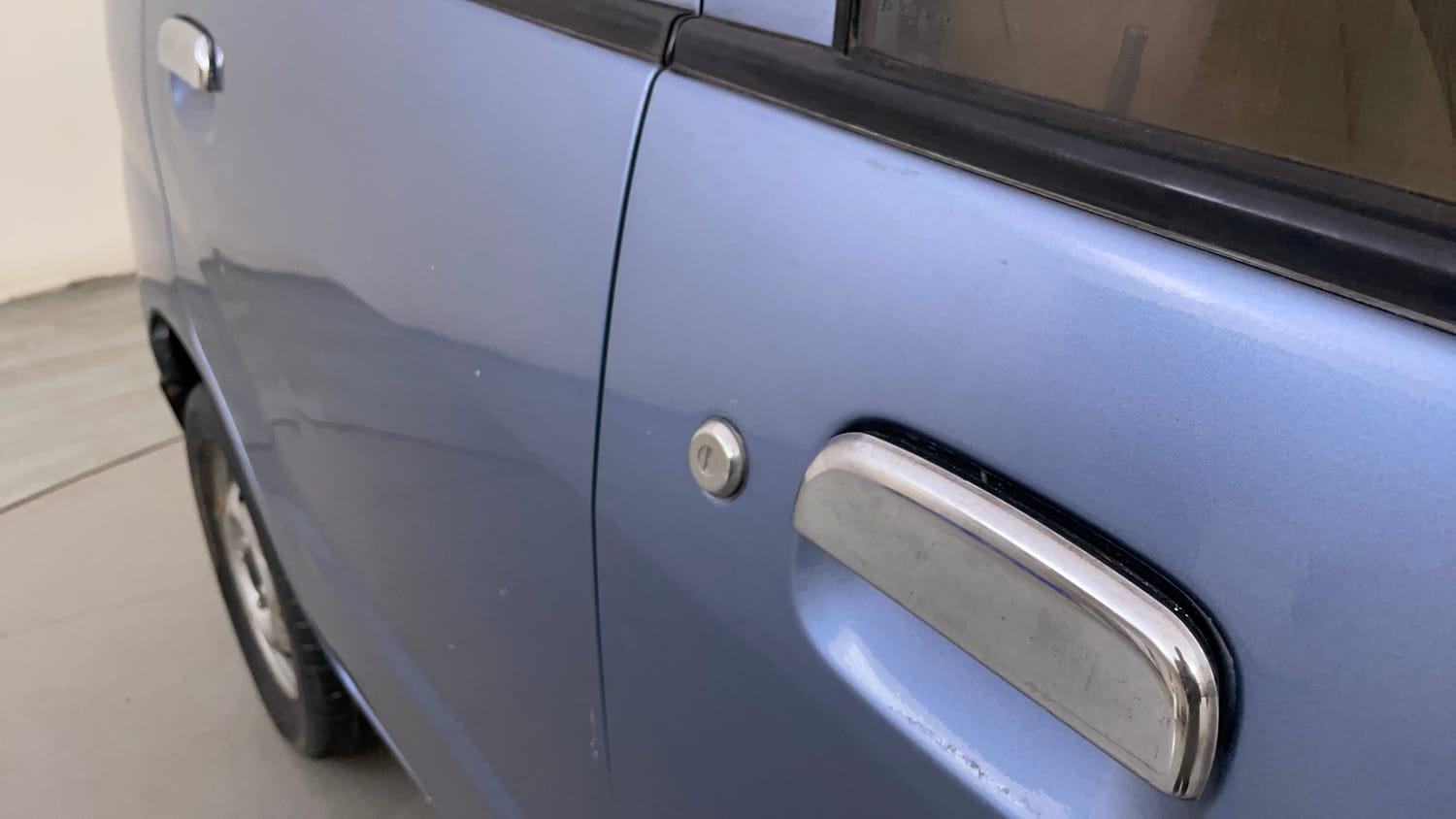 Used 2014 Maruti Suzuki Estilo LXi BS-IV Petrol Manual dents MINOR DENT