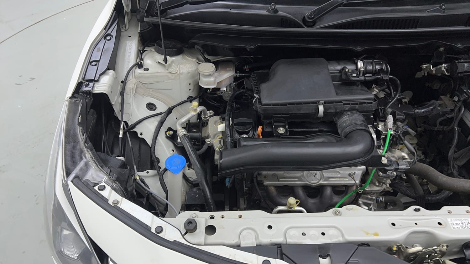 Used 2025 Maruti Suzuki Baleno Zeta MT Petrol Manual engine ENGINE RIGHT SIDE VIEW