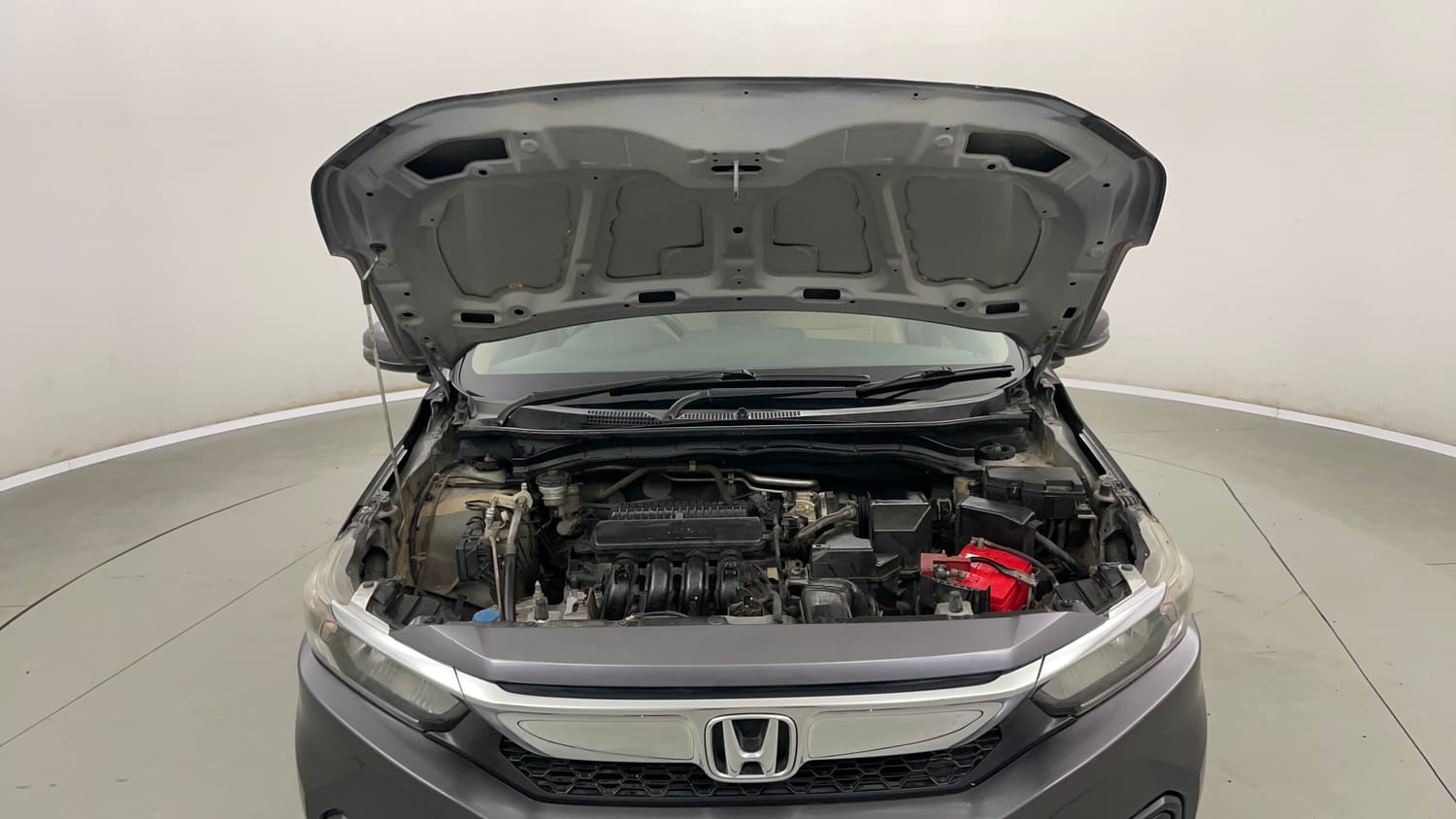 Used 2018 Honda Amaze 1.2 V MT Petrol Petrol Manual engine ENGINE & BONNET OPEN FRONT VIEW