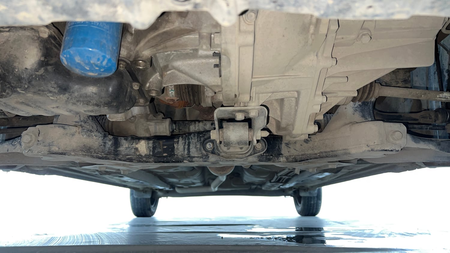 Used 2021 Hyundai Grand i10 Nios Magna 1.2 Kappa VTVT Petrol Manual extra FRONT LEFT UNDERBODY VIEW