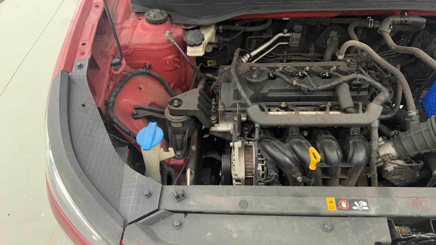 Used 2022 Hyundai Venue S Plus 1.2 Petrol Petrol Manual engine ENGINE RIGHT SIDE VIEW