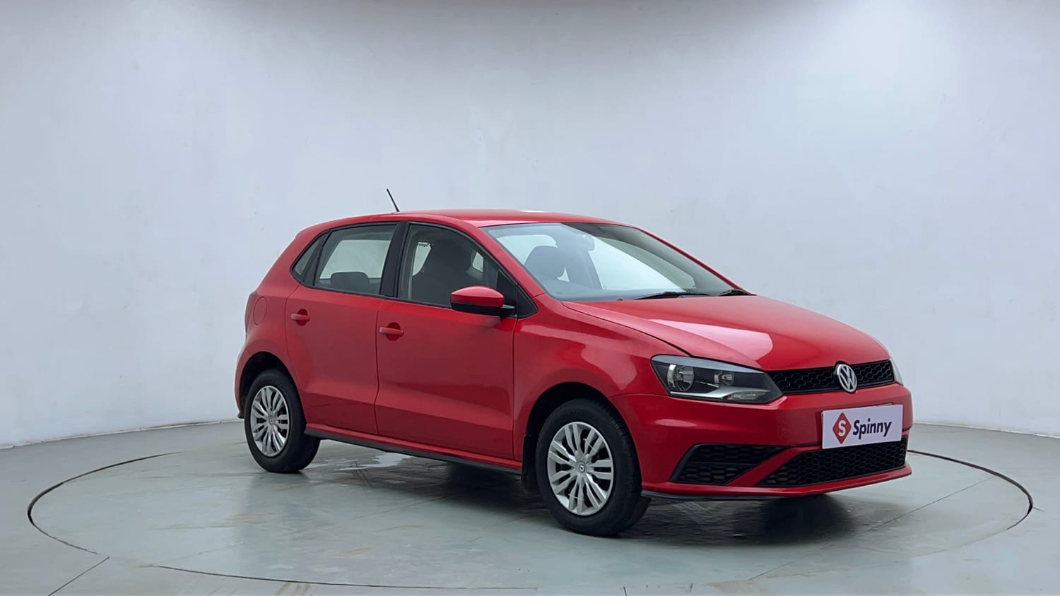 Used 2021 Volkswagen Polo Trendline 1.0L MPI Petrol Manual exterior RIGHT FRONT CORNER VIEW