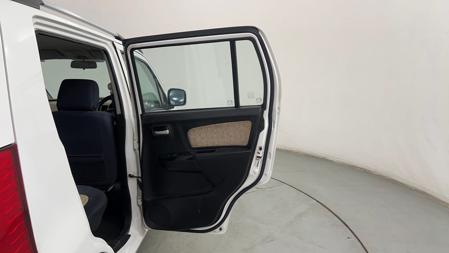 Used 2017 Maruti Suzuki Wagon R 1.0 VXI AMT Petrol Automatic interior RIGHT REAR DOOR OPEN VIEW