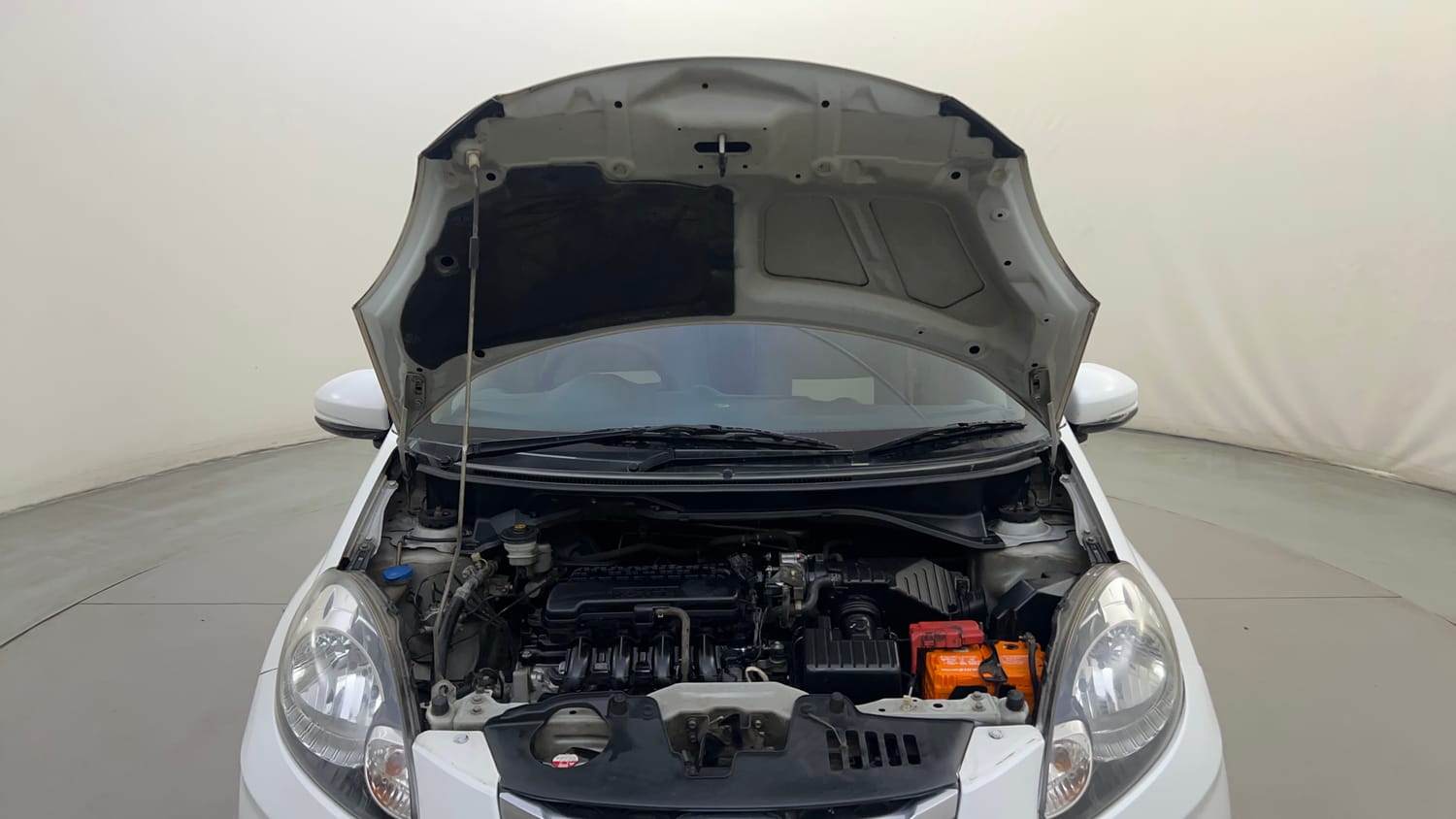 Used 2016 Honda Amaze 1.2 S i-VTEC Petrol Manual engine ENGINE & BONNET OPEN FRONT VIEW
