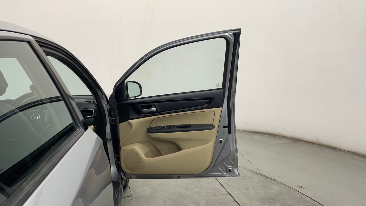Used 2018 Honda Amaze 1.2 VX MT Petrol Petrol Manual interior RIGHT FRONT DOOR OPEN VIEW
