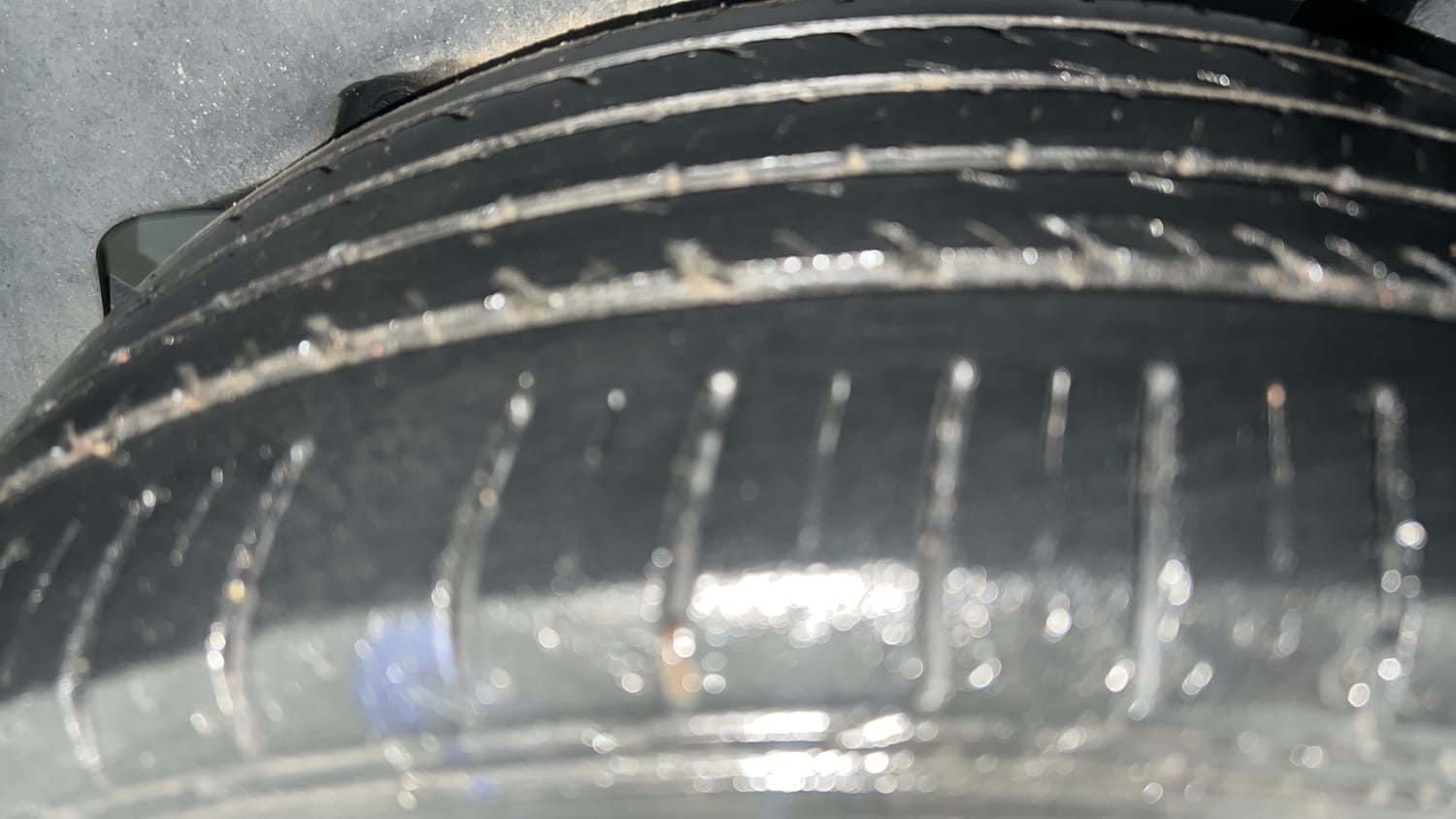 Used 2022 Maruti Suzuki Ciaz Alpha 1.5 Petrol Manual tyres LEFT REAR TYRE TREAD VIEW