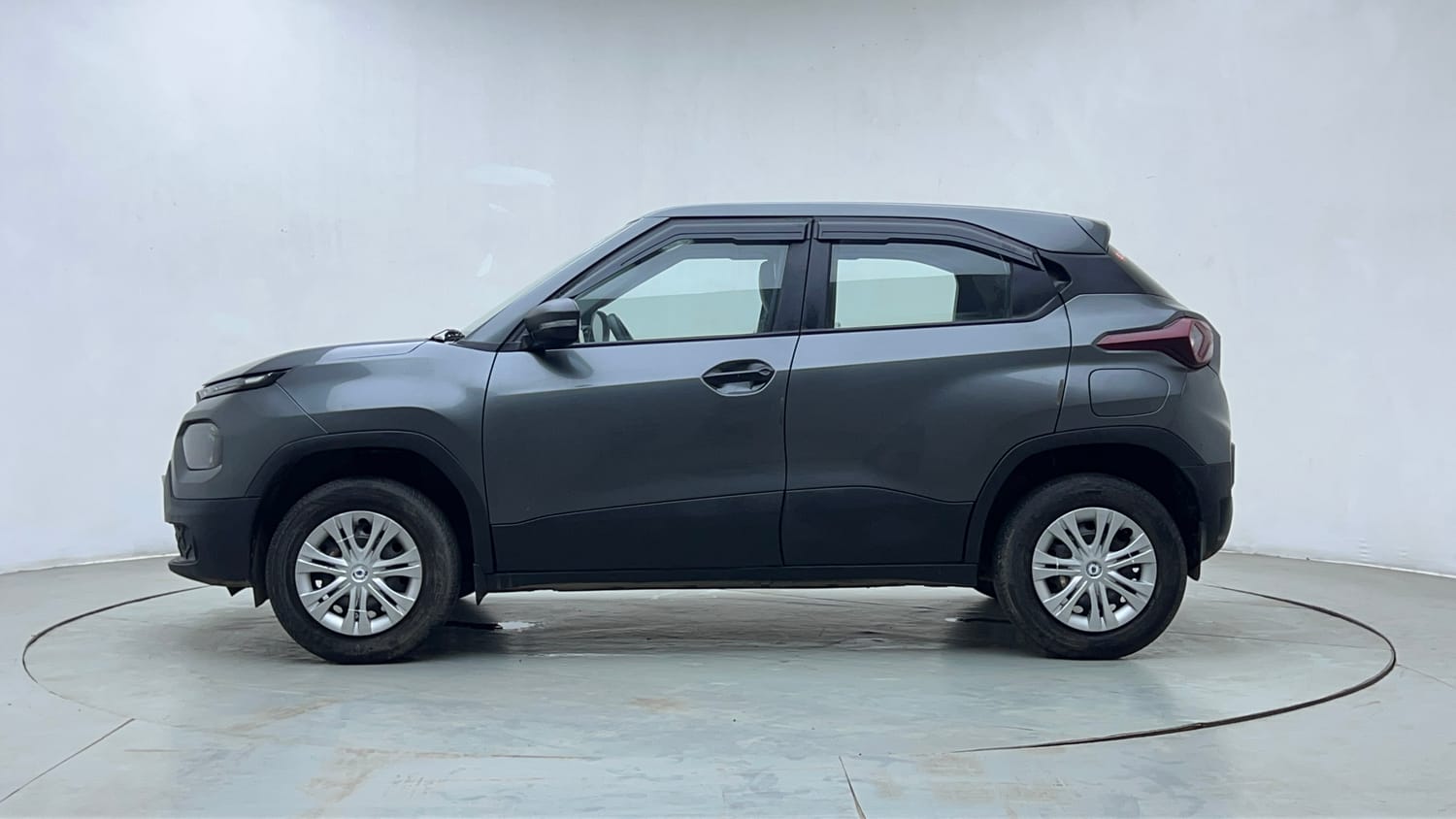 Used 2024 Tata Punch Pure CNG Cng Manual exterior LEFT SIDE VIEW